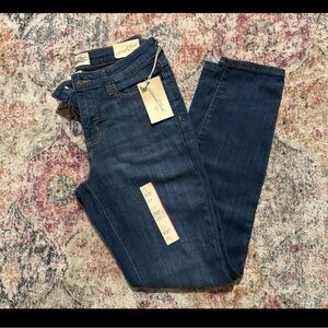 Universal Thread Deep Indigo Skinny Jeans